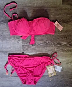 🌞 JUICY COUTURE Strapless Bikini Swimsuit Medium SWEET GRENADINE $170. NEW - Picture 1 of 10