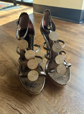 Baby Phat Women Heels Size 8 FARAN BD101613 - Image 1 of 2