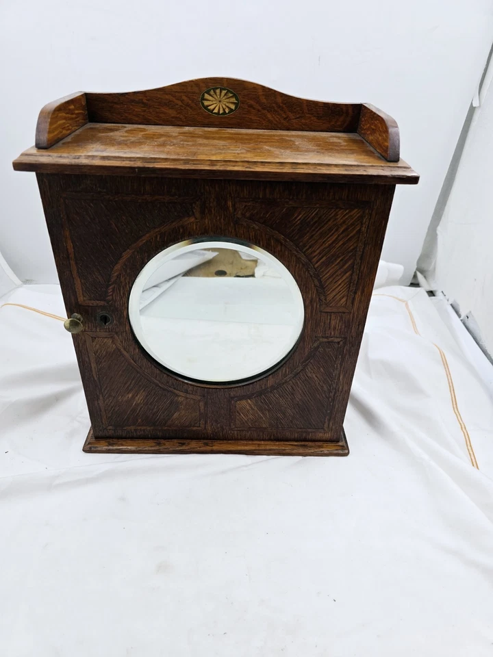 Антикварный торговый автомат для сигарет - Изображение 1 из 4