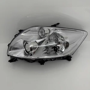 TOYOTA AURIS PASSENGER SIDE LEFT HEADLIGHT 2007 2010 8117002480 - Picture 1 of 21