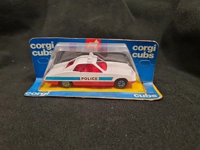 CORGI TOYS R509 CUBS POLICE CAR SCALA 1:43 - Immagine 1 di 4