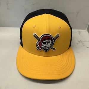 Nike Dri-FIT Pittsburgh Pirates Retro Logo Black/Yellow Fitted Hat Size 7 3/8 - Picture 1 of 6