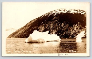 Postcard Tuku Iceberg, Alaska 485 T. Davis, RPPC, Undivided Back, Not Posted - Picture 1 of 2