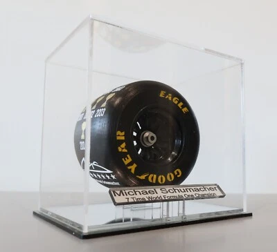 Exhibición de neumáticos 1/10 Michael Schumacher 7 veces campeón del mundo hecha a mano personalizada  Foto 1 de 4