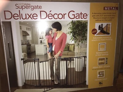 North States Supergate Deluxe Puerta Decorativa con Puerta Bebé Mascota ENORME 9’ Bronce Acero Foto 1 de 4