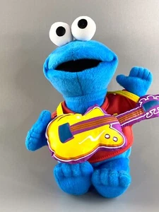 2005 Sesame Street 9" Blue Cookie Monster Guitar Plush Stuffed Animal Soft Toy - Imagen 1 de 12