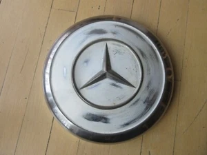Vintage Mercedes 1960s W108 W109 W111 Wheel Center 9 1/2 Inch Chrome Hub Cap - Picture 1 of 4