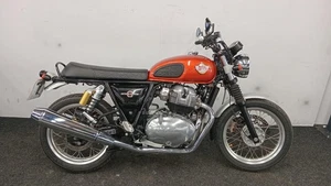 ROYAL ENFIELD INTERCEPTOR 650 ** 12 MONTH MOT - ENGINE BARS - BAR END MIRRORS ** - Picture 1 of 18
