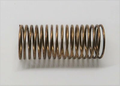 3 hp International IH M Intake Compensating Valve Spring Gas Engine Motor