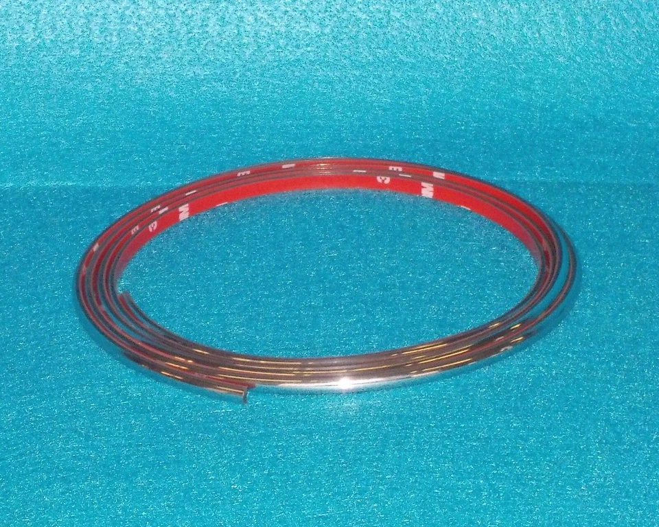 for 2000 - 2001 Infiniti I30 Rear Bumper Molding - 2001 2000 Foto 1 de 1