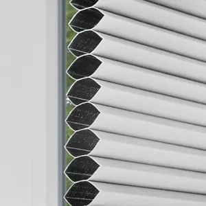 Waben Plissee Thermo Blackout 100% Verdunkelung auf Maß Montage im Glasfalz - Bild 1 von 12