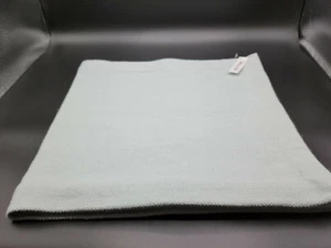 Split-P Table Runner, NWT, Light Aqua color - Picture 1 of 3