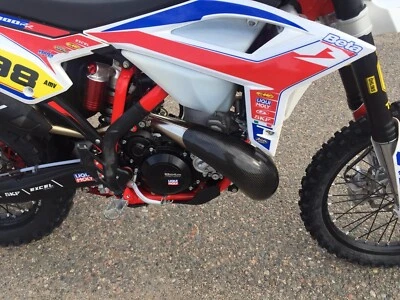 PROTEZIONE MARMITTA PARAMARMITTA CARBONIO Beta RR  250-300 2013/2026 - Imagen 1 de 4