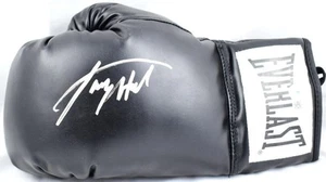 Larry Holmes Autographed Everlast Black Boxing Glove-Beckett W Hologram *Silver - Picture 1 of 11