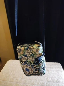 Vera Bradley Easy RFID Crossbody Cell phone Bag in Sketched Medallion - Picture 1 of 2