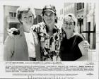 1993 Press Photo Linda Lee Cadwell, Rob Cohen, Raffaella De Laurentiis on Set