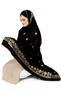 Beautiful 3D Effect Embroidered Black Women Islamic trend of Middle East Fashion - Picture 1 of 5