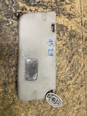 Sun Visor CHEVY GEO TRACKER Right 01 02 03 04 Foto 1 de 3