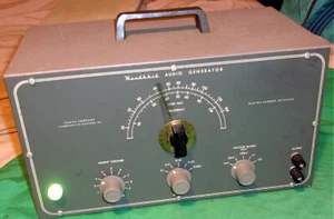 Heathkit AUDIO GENERATOR AG-8 Clean! Powers UP! (1953) Good Tubes! - Picture 1 of 11