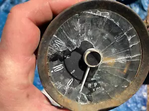 TRIUMPH SPITFIRE MK III Jaeger Tachometer Gauge RN 1319/04 BROKE GLASS - Picture 1 of 3