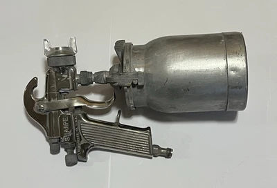 Sharpe Model 71-PG Paint Sprayer Air Spray Gun with .9  Tip & Model 450 Hopper - Image 1 of 4
