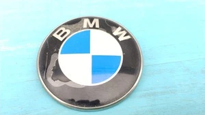 BMW 51 14 8 219 237 E46 BACK REAR TRUNK LID EMBLEM BADGE OEM 97-15 Oem GENUINE - Picture 1 of 2