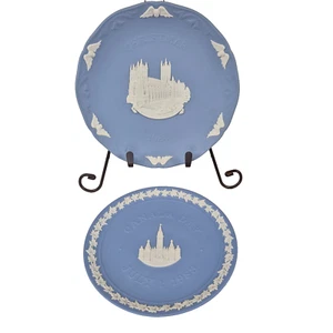 2 piatti Wedgwood Jasperware Natale Canterbury Cattedrale Canada giorno luglio 1983 - Foto 1 di 19