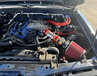 KIT FILTRO ADMISIÓN AIRE NISSAN FRONTIER XTERRA 1999-2004 3.3L V6 (ROJO) Foto 1 de 4