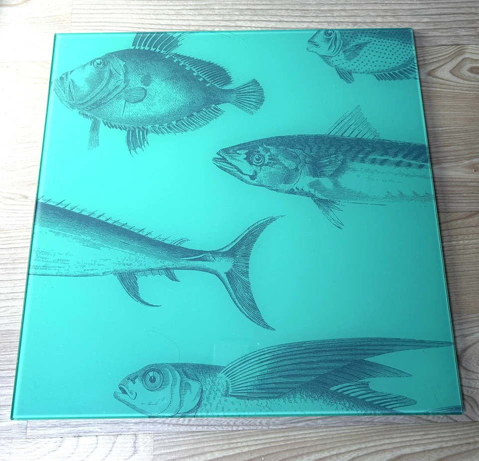 Magnetic Tempered Glass Writing Board Fish 40 X 40 cm Print Wall Art Decorative - Image 1 of 4