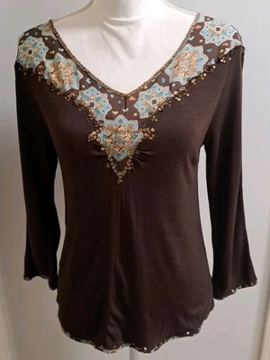 Camisa Top KIKIT Elastizada Para Mujer Talla M Marrón Rayón Aqua Cuello en V Lentejuelas Manga 3/4 Foto 1 de 4