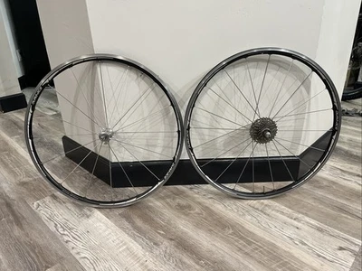 Juego de ruedas Shimano Dura-Ace 700c - Aleación - Shimano/SRAM 10/11 velocidades - QR Foto 1 de 4