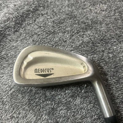 MEDICUS 训练辅助高尔夫球杆 5 铁杆双铰链高尔夫挥杆练习右手右手 — 第 1/4 张图片