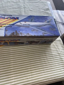 VINTAGE 1980's PAN AM BOEING 747 TOY FLYING JET PLANE BATTERY OPERATED New W Box - Picture 1 of 2