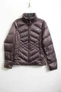Chaqueta acolchada para mujer The North Face 550 relleno ciruela púrpura usada en excelente estado XS - Imagen 1 de 9