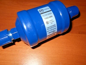 "PIEZAS DE VIERNES Filtro Drier one way FAD-084 SAE 1/2"" IN 1/2"" OUT R134A R12 R22 R.. - Imagen 1 de 5