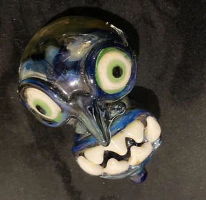 Pipa faccia voodoo in vetro soffiato a mano - Foto 1 di 9