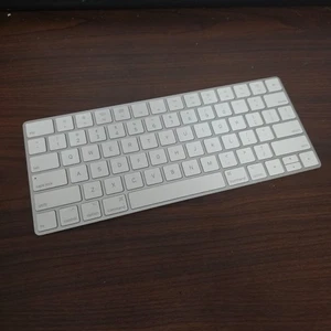 Apple Magic Keyboard 2 Wireless Keyboard a1644 C - Bild 1 von 3