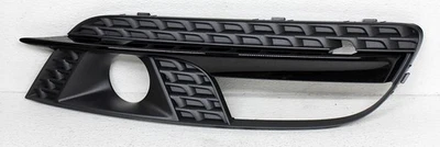 Оригинальная правосторонняя решетка со стороны пассажира для Audi A5 Coupe, Cabrio 8T0-807-682-J-01C - Изображение 1 из 4