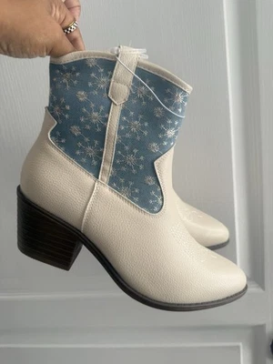 Olivia and Kate Botas Nueva York 8.5 Botines Botas de Vaquero Costeras Foto 1 de 4