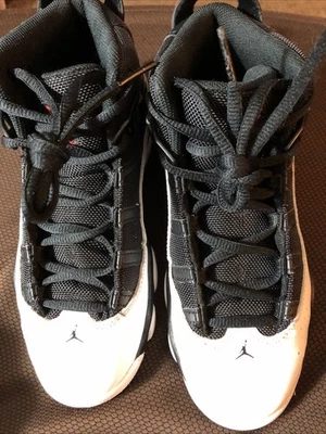 Talla 2Y Nike Air Jordan 6 Anillos Negro Universidad Rojo Blanco 323432-067 Foto 1 de 4