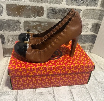 Tacones Tory Burch Dos Tonos Negro/Marrón Emblema, Talla 11 Nuevos Foto 1 de 4