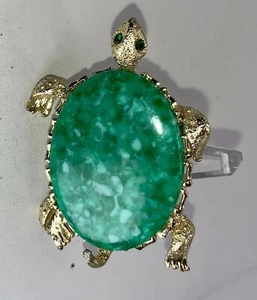 Turtle Green Geode Agate GERRYS Vintage Gold Pin Brooch Pendant D-7997 - Picture 1 of 6