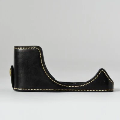 PU Leather Camera Case Bag Half Body For Canon EOS M10 M100 M200 Bottom Cover - Image 1 of 4