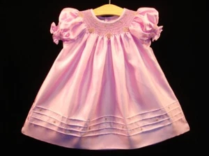 Ciao Bebe NUEVO Vestido Bordado a Mano Bishop Calado Niña LAVANDA PÚRPURA Talla 24M - Imagen 1 de 7
