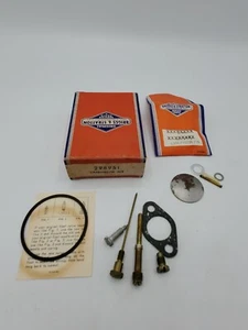 OEM Briggs & Stratton 298951 Carburetor Kit -- New Old Stock - Picture 1 of 1