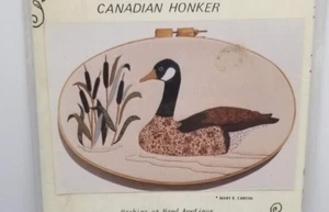 Canadian Honker Applique Pattern by Cardin Originals - Picture 1 of 3