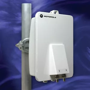 Motorola PTP400 BP5430BHC20-2DD 5,4 GHz 30 Mbps Lite angeschlossener Link - Bild 1 von 4