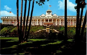 Postal de colección Mackinac Island MI Michigan Grand Hotel exterior vista amplia - Imagen 1 de 3