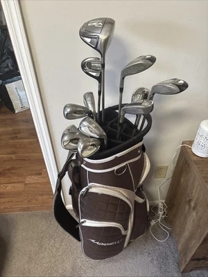 Juego completo Adams Ladies Idea A12 OS (D, 3W, 5W, 7W, 5H, 6H, 7-PW-SW, putter) + bolsa Foto 1 de 4