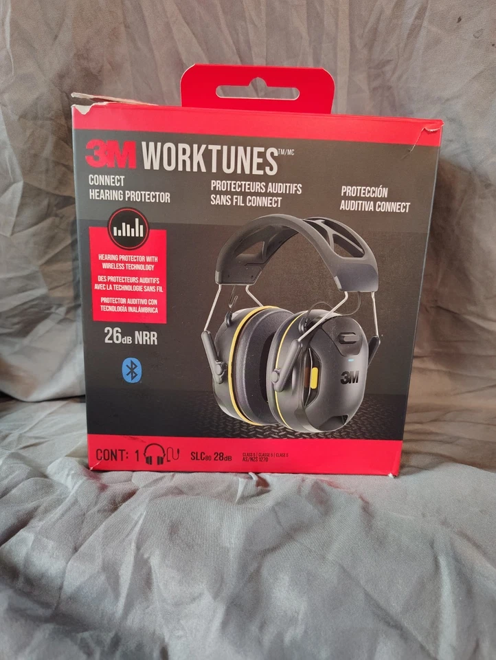 3M WorkTunes Hearing Protector Bluetooth Headphones 26db NRR with Microphone Mic - Image 1 of 4